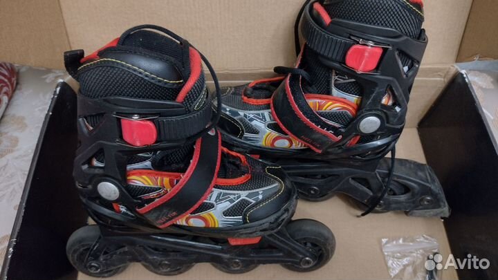 Роликовые коньки Rainbow раздвижные р.26-31+защита