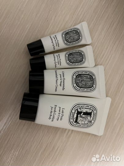 Миниатюры Diptyque в коробке оригинал