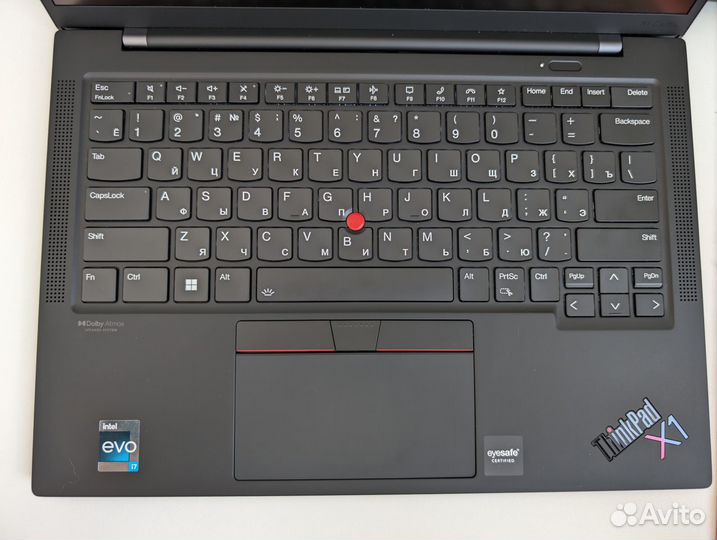 Lenovo ThinkPad X1 Carbon Gen 10 i7-1260P