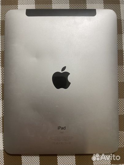 iPad 1-е поколение 16 Gb, А1337