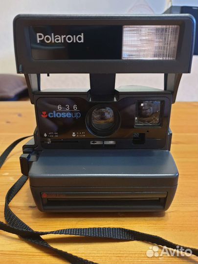 Плёночный фотоаппарат Polaroid 636