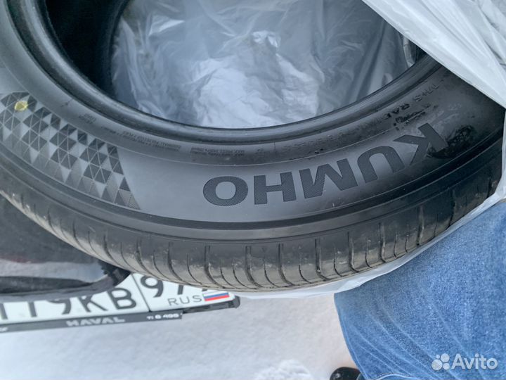 Kumho Crugen HP71 265/55 R19 113H