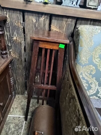Деревянная подставка