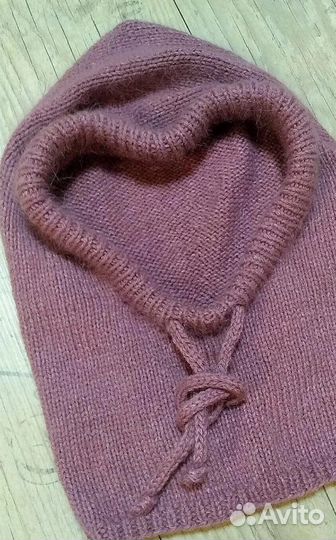 Капор из пряжи с пухом норки