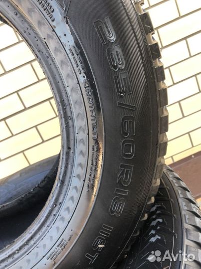 Nokian Tyres Hakkapeliitta 8 SUV 285/60 R18 200J