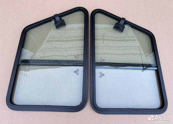 Зелёные атермальные раздвижные окна на УАЗ 452