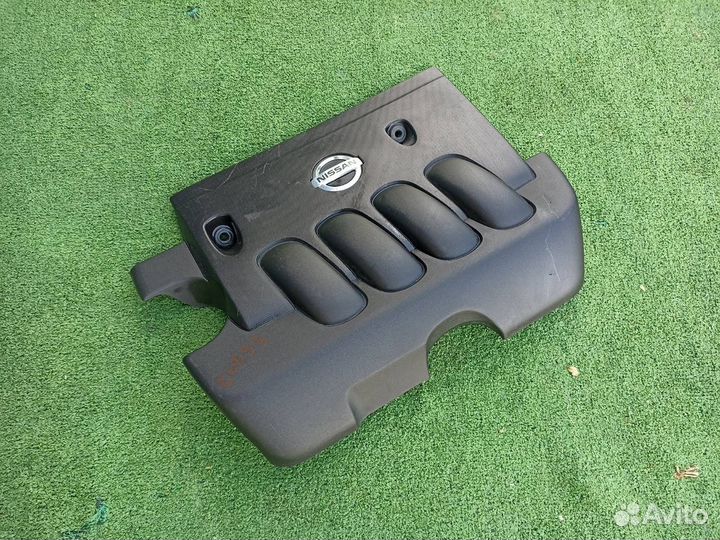 Крышка двигателя декоративная Nissan Qashqai J10