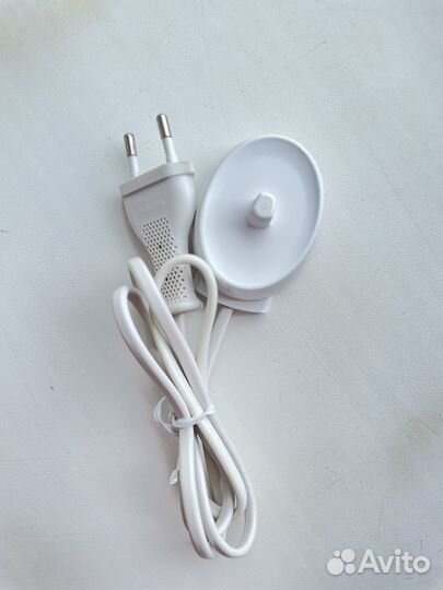 Зарядка для электрической зубной щетки braun