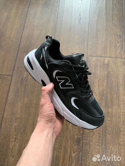 Кроссовки new balance 530