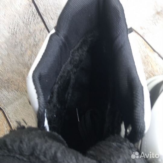 Мужские зимние кроссовки