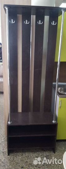 Вешалка новая