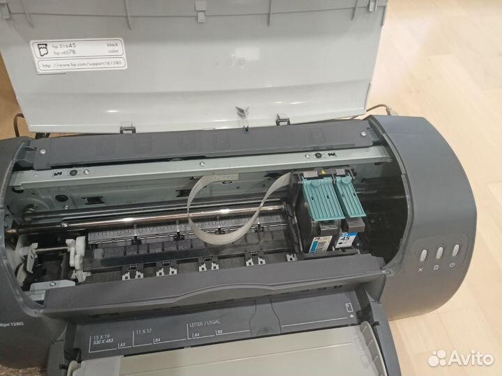 Цветной струйный принтер a3 HP Deskjet 1280