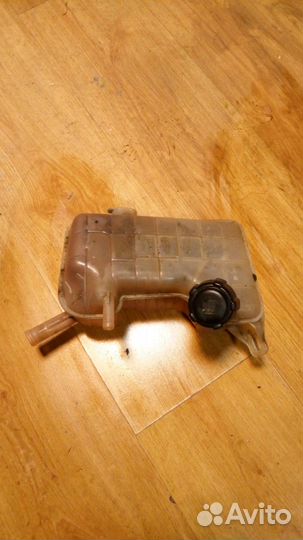 Расширительный бачок Рено сценик 2
