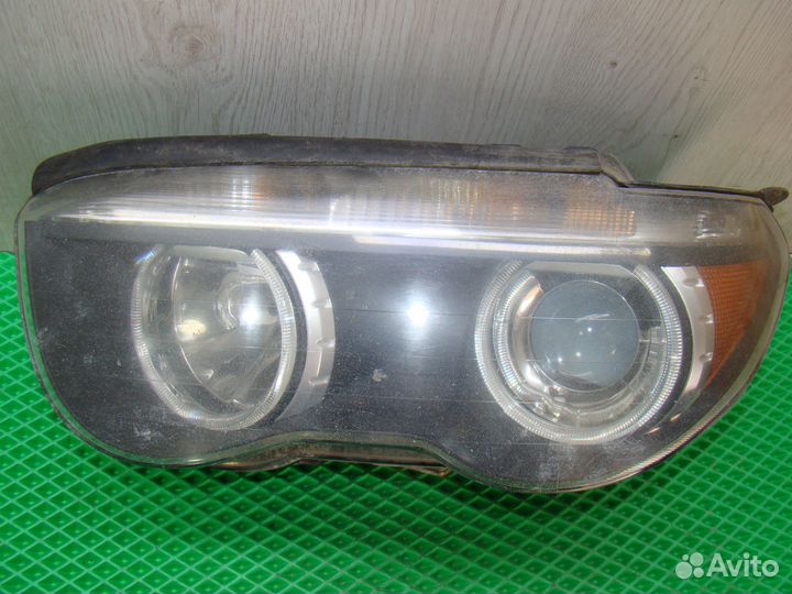 Фара левая дефект креплений BMW 7 E65 бмв 7 Е65