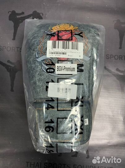 Боксёрские перчатки Fairtex The Heart of Warrior