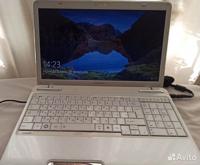 Ноутбук Toshiba Satellite L - 750 - 160