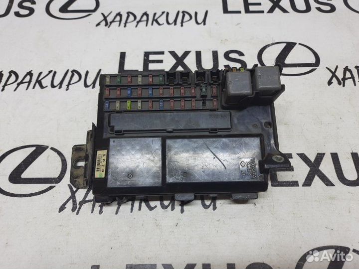Блок предохранителей, реле Lexus Ls600H 2005-2012