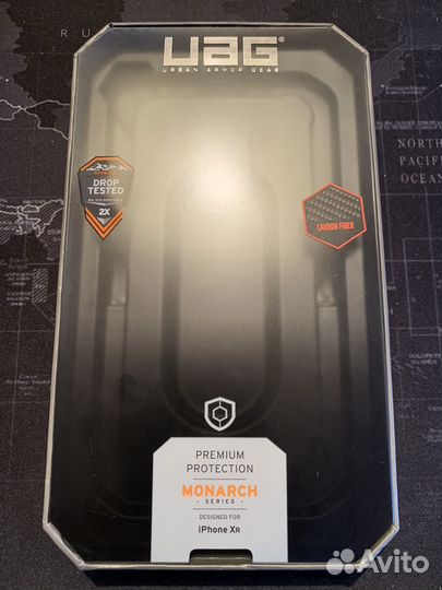 Чехол на iPhone Xr UAG Monarch carbon fiber