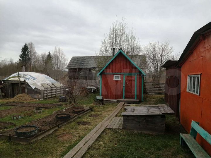 Дом 40 м² на участке 10 сот.