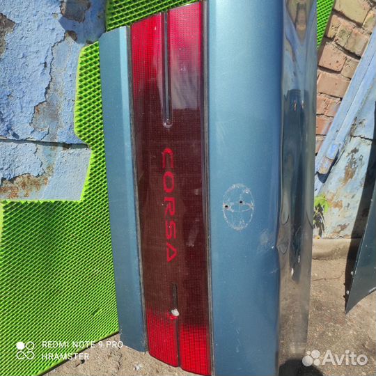 Крышка багажника toyota corsa