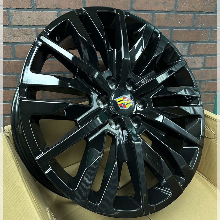 Литые диски Cadillac 9×R22 6×139.7