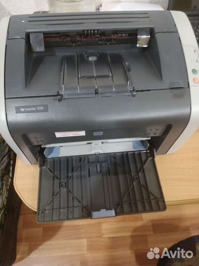 Лазерный принтер hp 1010