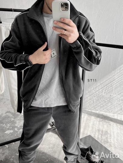 Спортивный костюм на флисе мужской