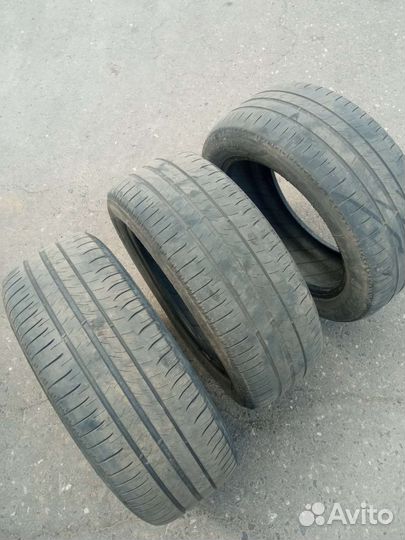 Akuret Hi-Run Bias 205/55 R16 58