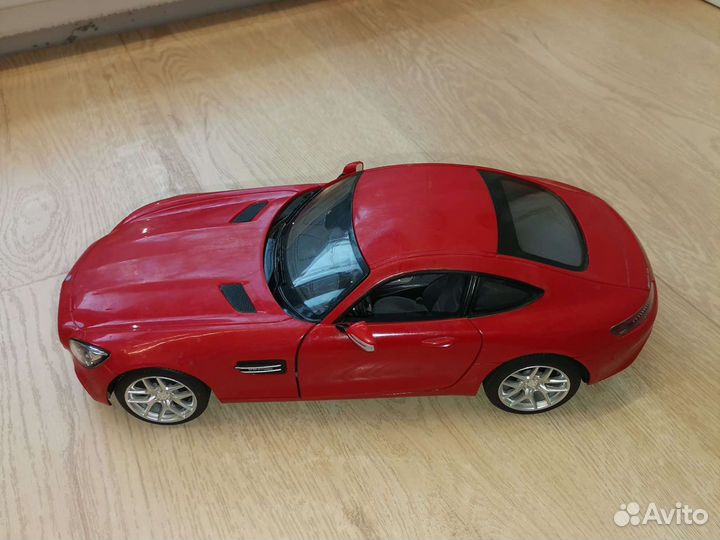 Машина на радиоуправлении