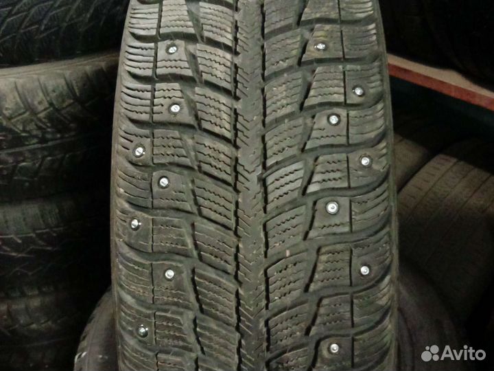 Federal Himalaya WS2 205/60 R16 96T