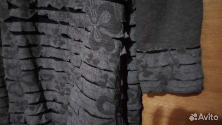 Платье трикотажное полудлинное 52-54 размер