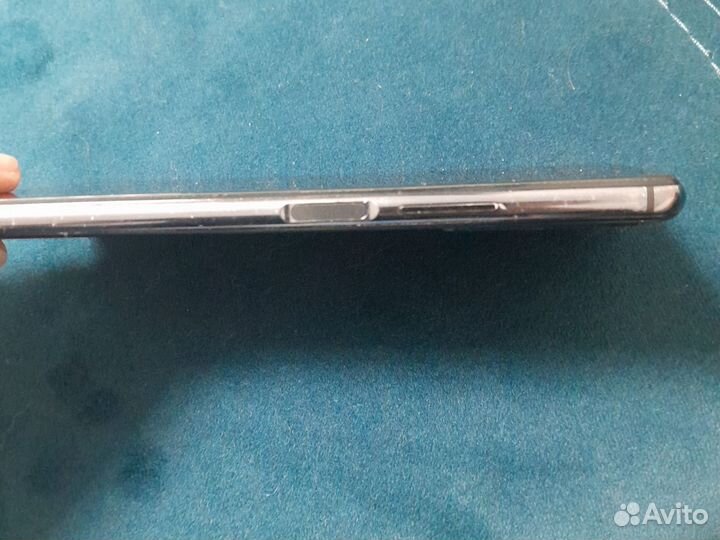 Телефон honor 20