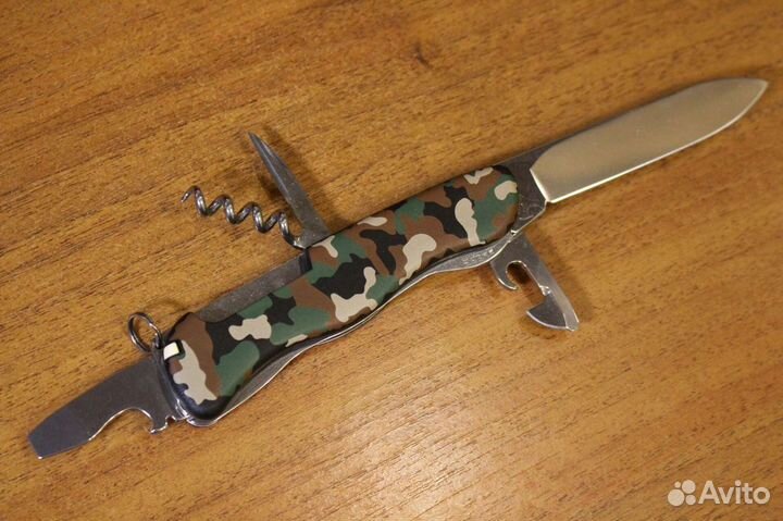 Victorinox Nomad Camouflage новый