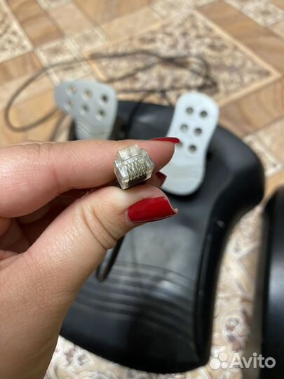 Игровой руль с педалями