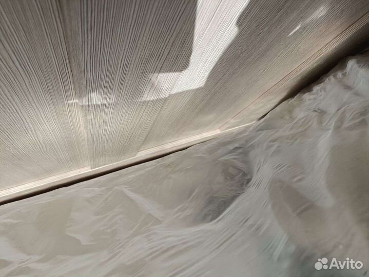 Новое бежевое дверное полотно 700 мм