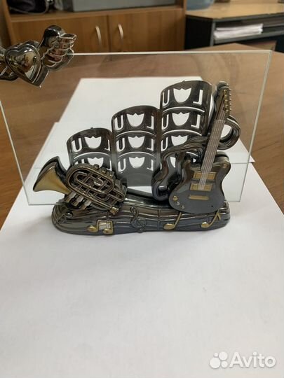 Подставка канцелярская