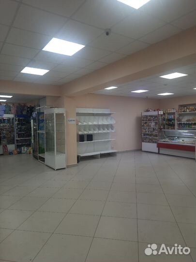 Шкаф витрина