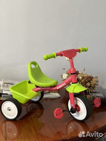 Трехколесный велосипед