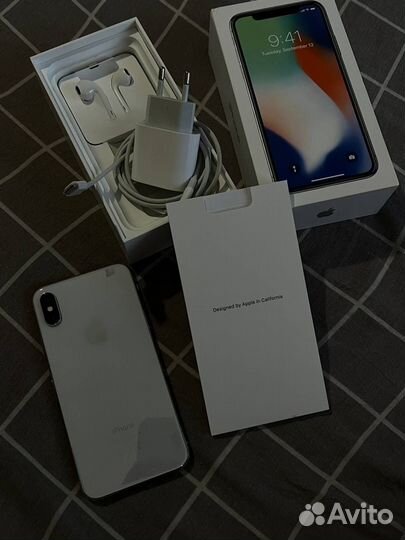 iPhone X, 256 ГБ