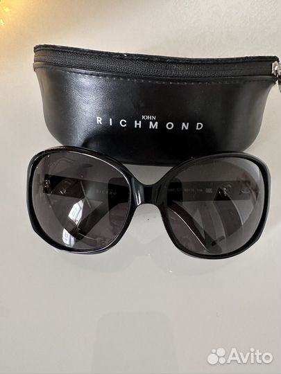 Солнцезащитные очки женские италия