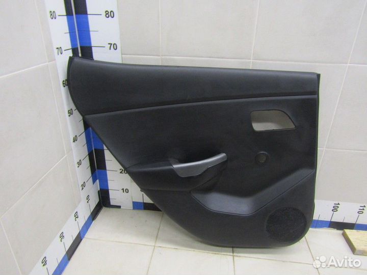 Обшивка двери задней левой RIO 2011-2017