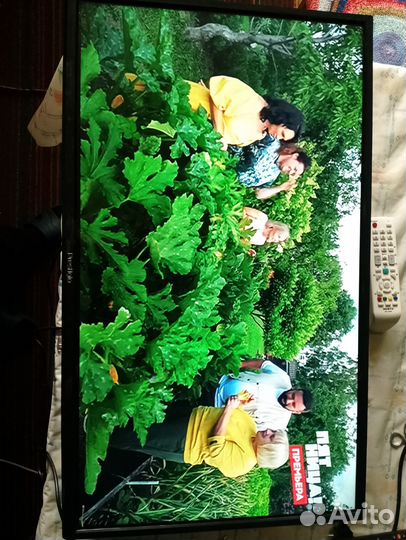 Телевизор prestigio 32