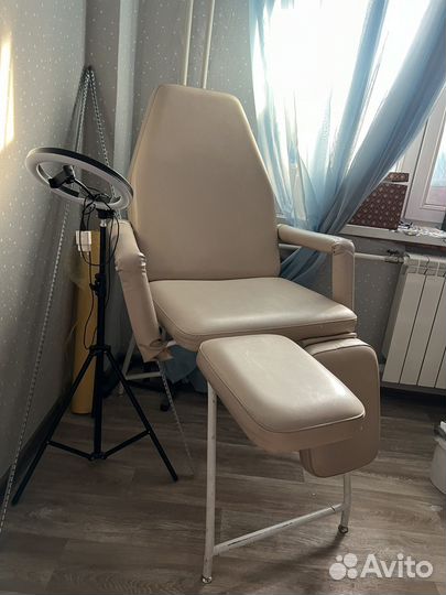 Педикюрное кресло