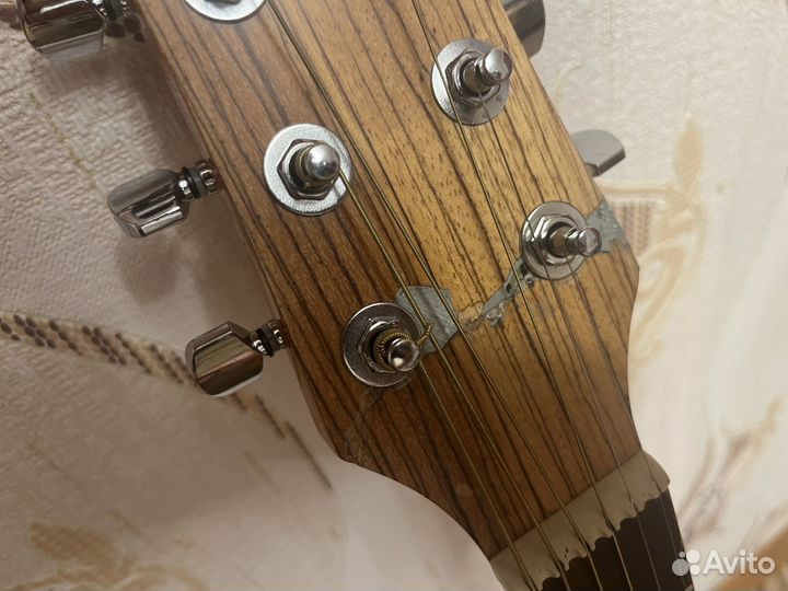 Электрическая гитара Martinez W-124BC N