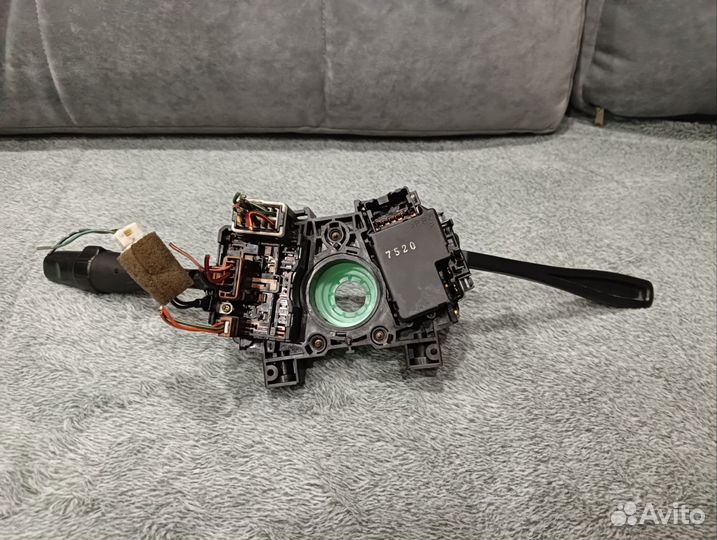 Блок подрулевых переключателей nissan cefiro