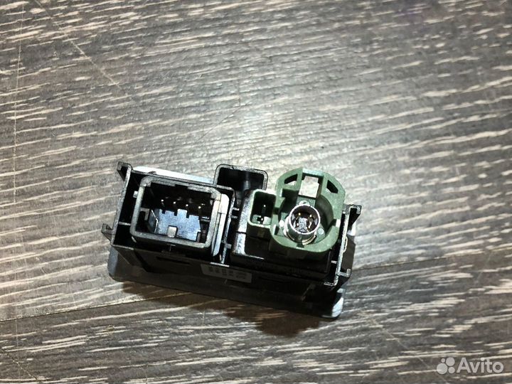 Порт AUX / USB vwag