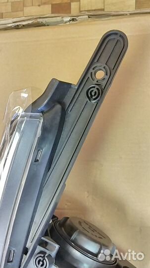 Фара правая Kia Rio 11-15