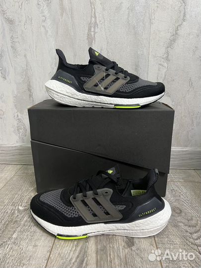 Кроссовки adidas Ultraboost 21