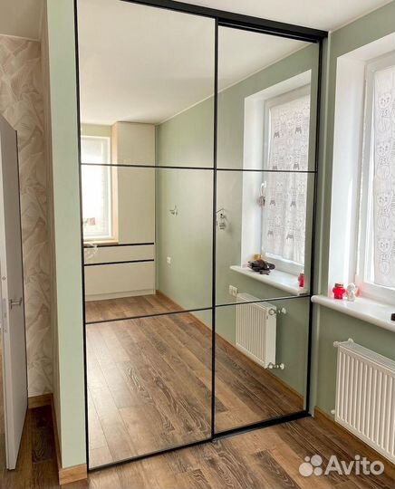 Шкаф стенка