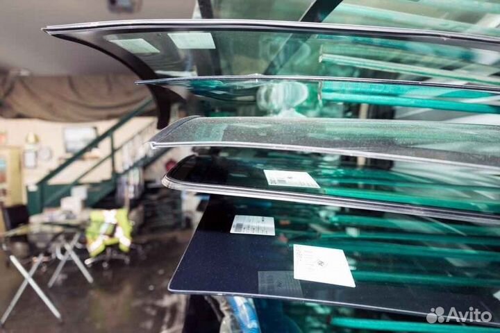 Лобовое стекло Бмв е39. Магазин автостекол